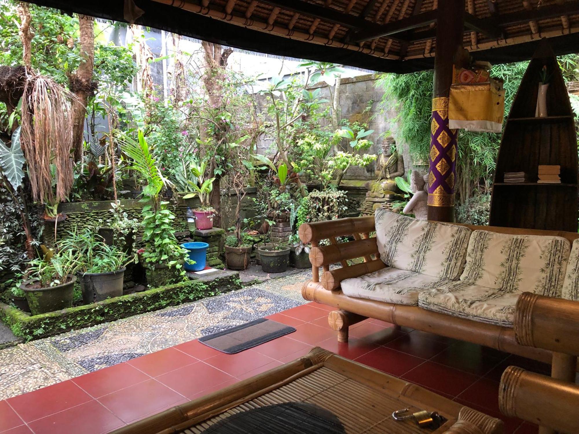 1Bd Guest House In Family Compound1, 15 Minute Walk To Yoga Barn Убуд Экстерьер фото