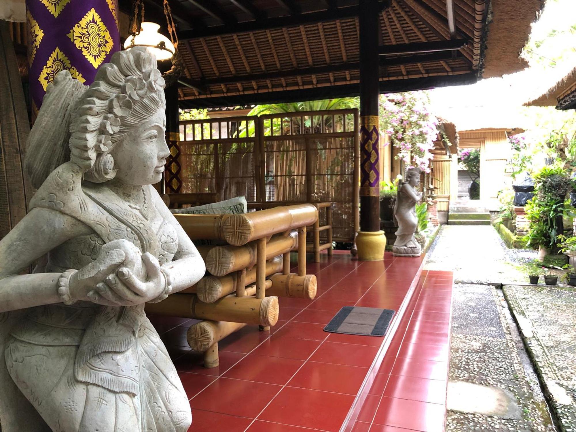 1Bd Guest House In Family Compound1, 15 Minute Walk To Yoga Barn Убуд Экстерьер фото